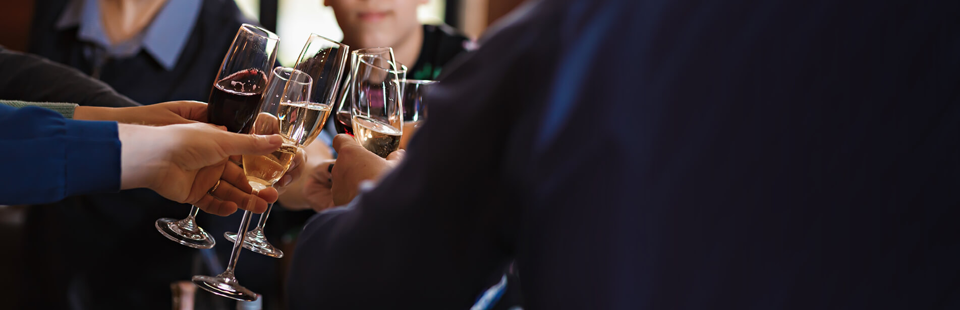 האפי האוור במשרד: לא רק אוכל - גם תרבות